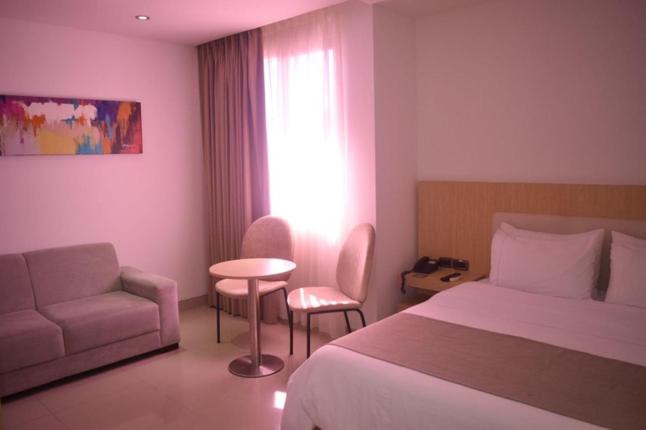 Radisson Diamond Barranquilla Hotel Barranquilla  Buitenkant foto