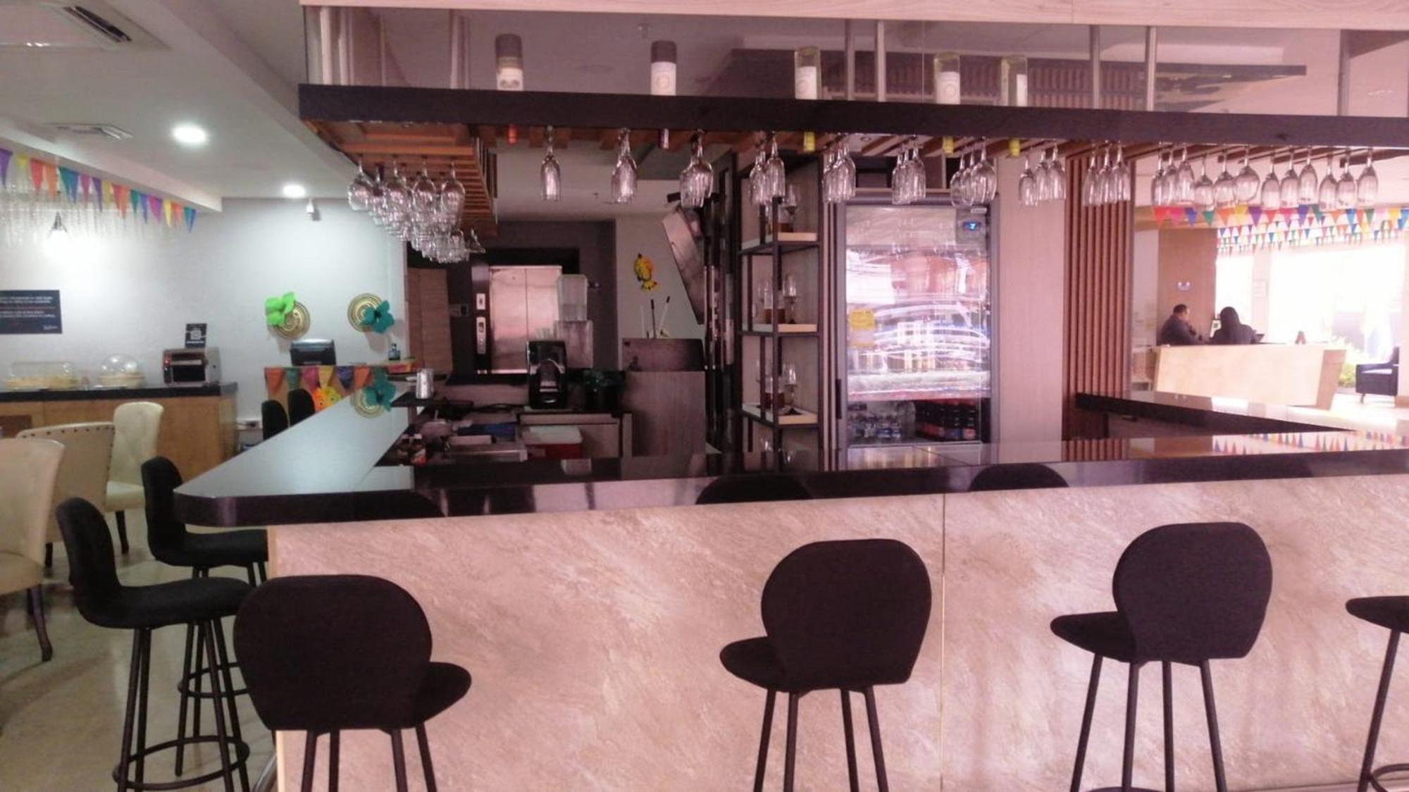 Radisson Diamond Barranquilla Hotel Barranquilla  Buitenkant foto